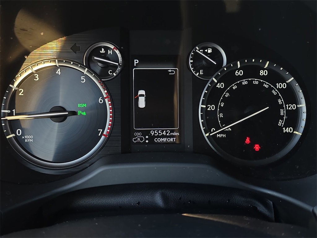 Used 2022 Lexus GX 460 Luxury w/ Sport Design Package image 19