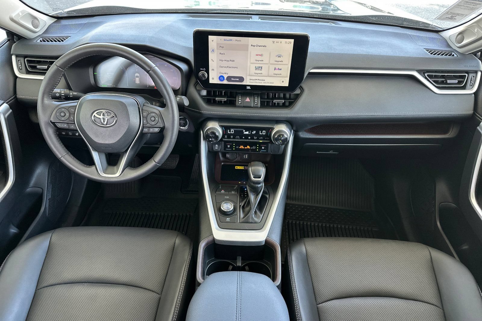 Used 2025 Toyota RAV4 Limited w/ Advanced Technology Package AWD/4WD image 16