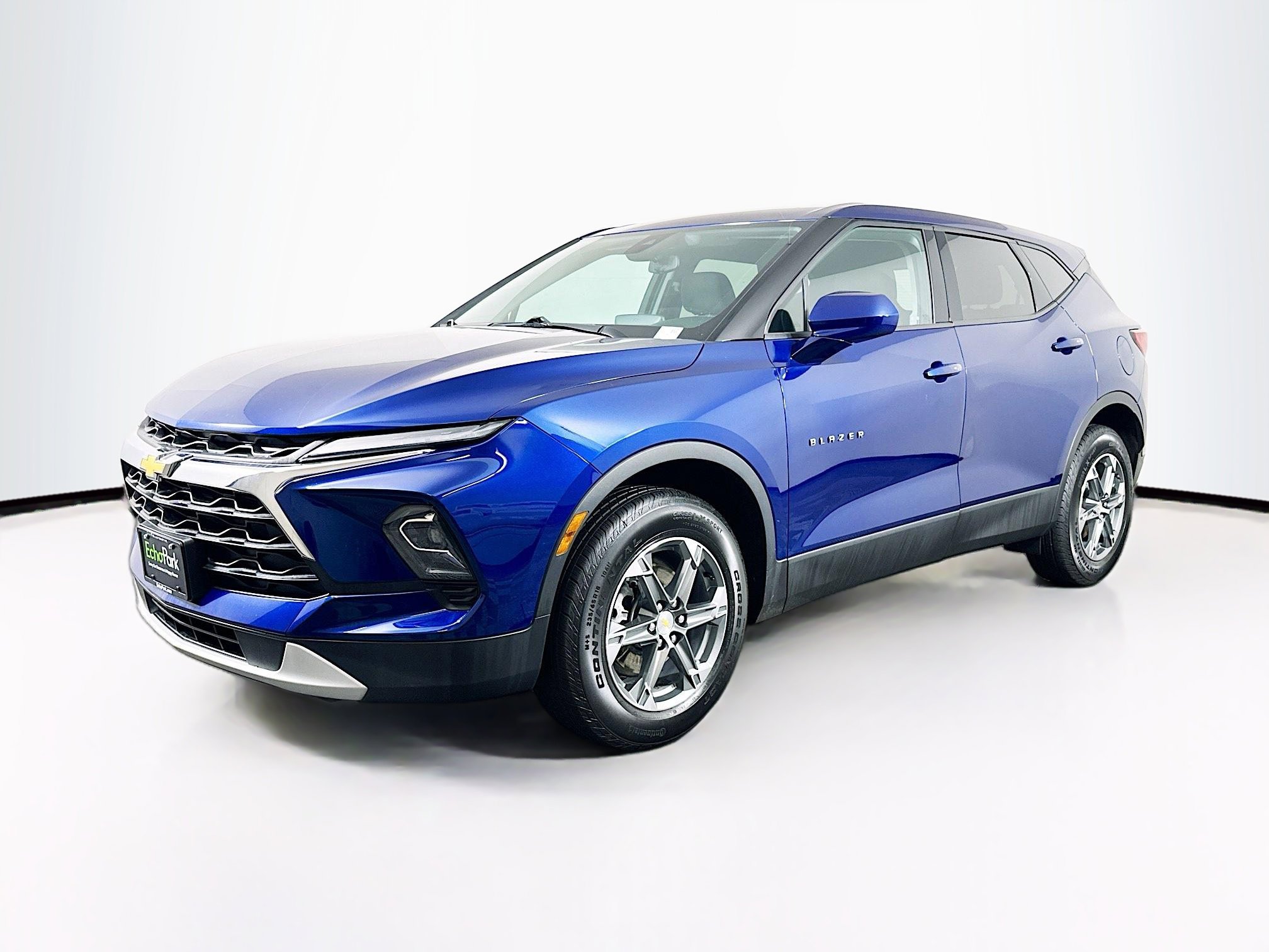 Used 2023 Chevrolet Blazer LT image 3