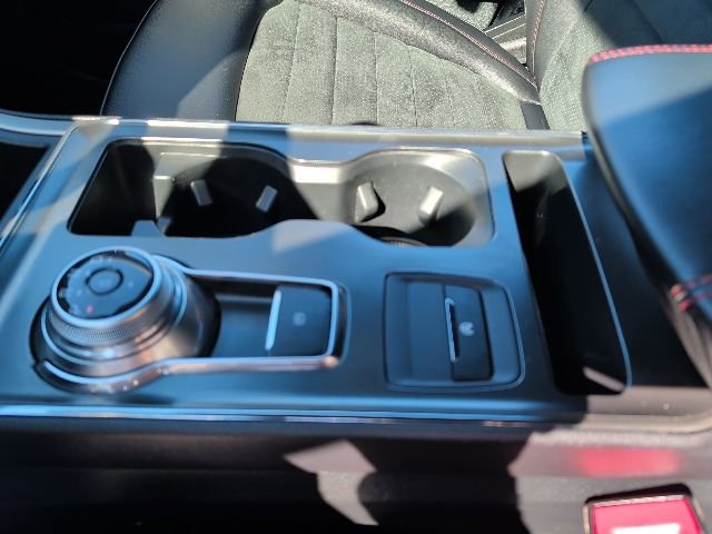 Certified 2024 Ford Edge ST-Line image 22