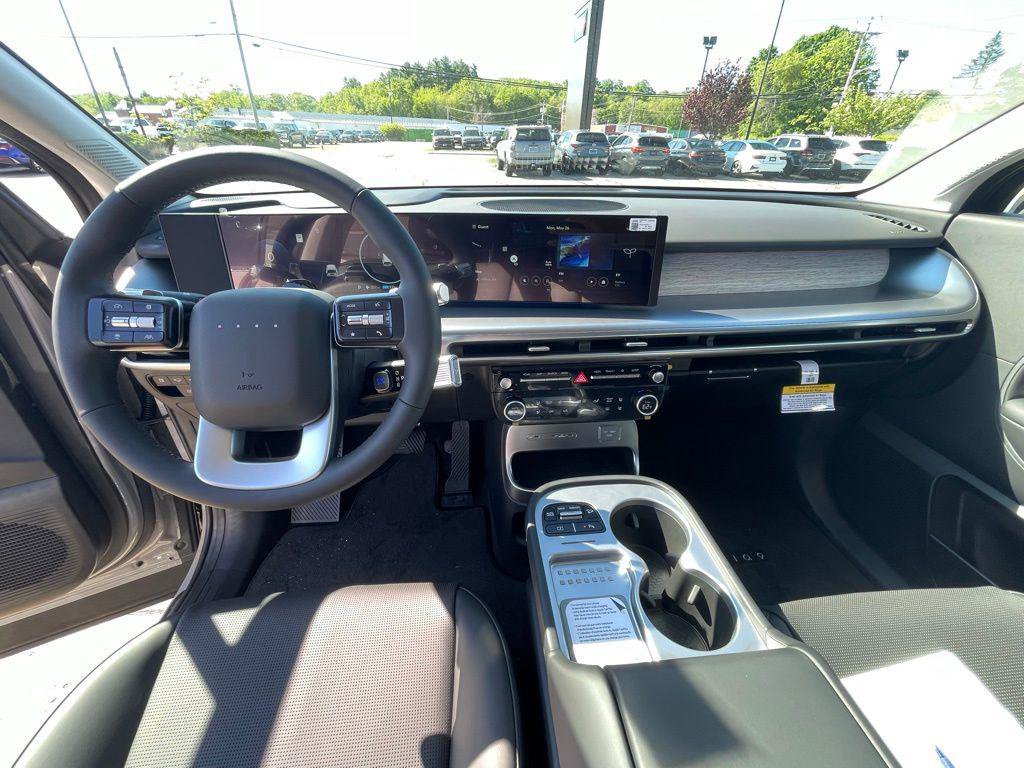 New 2026 Hyundai Ioniq 9 SEL AWD/4WD image 13