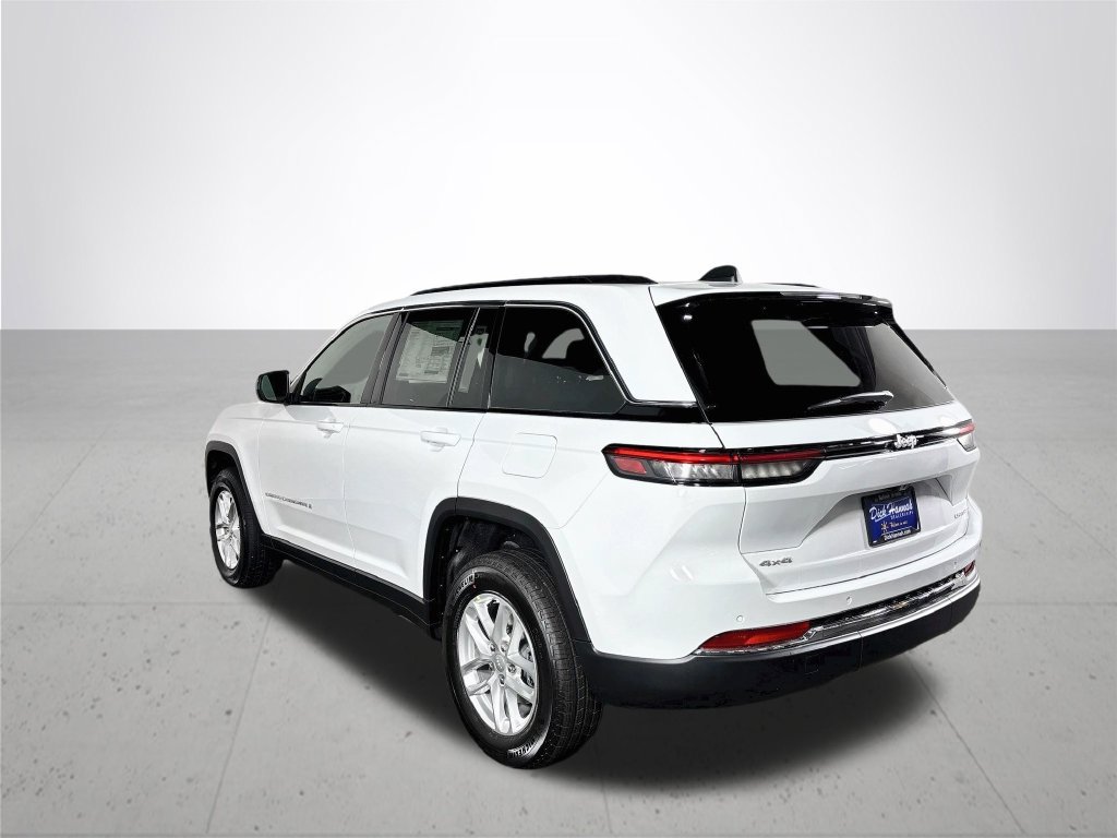 New 2026 Jeep Grand Cherokee Laredo X AWD/4WD image 8