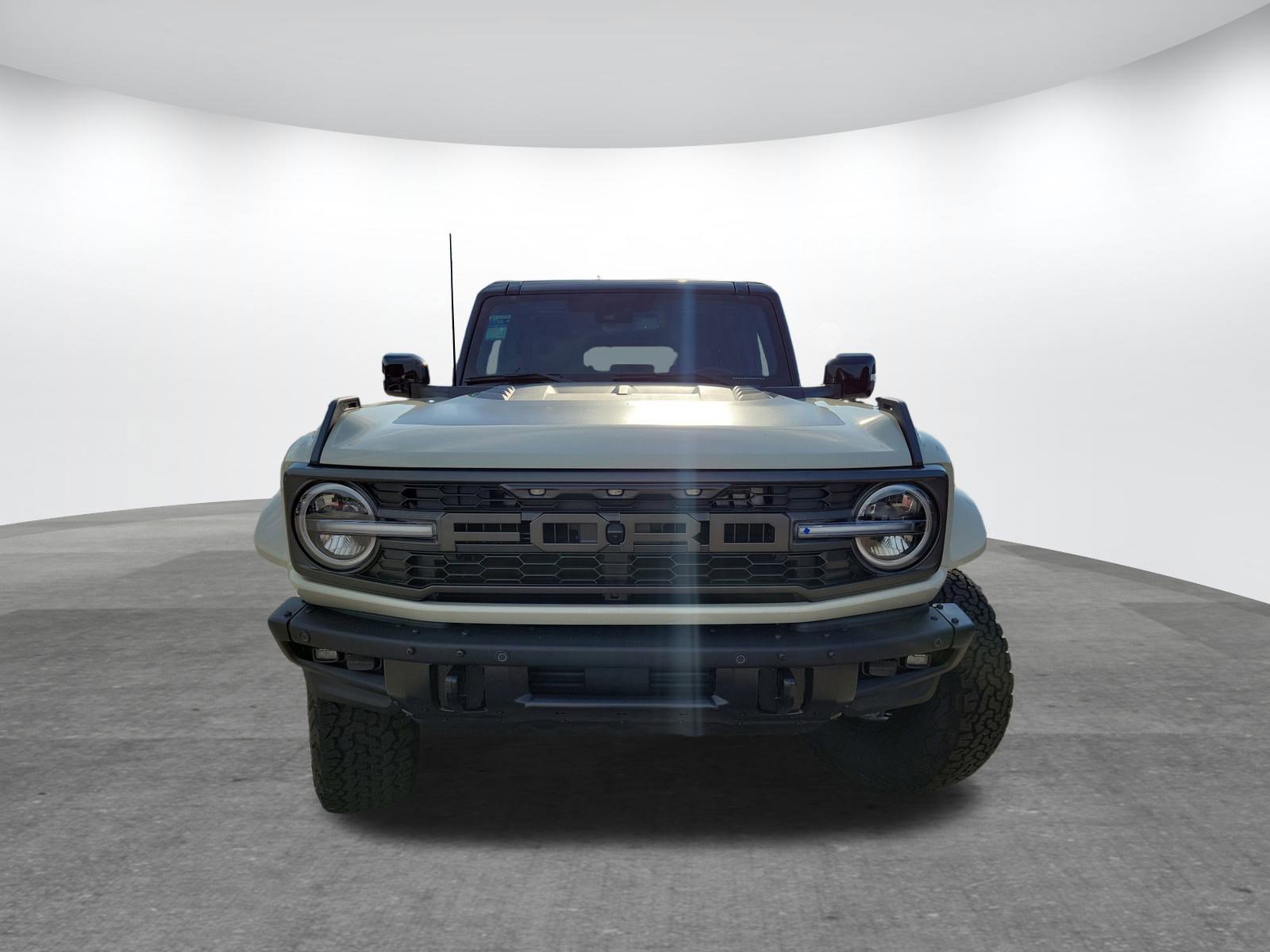 New 2025 Ford Bronco Raptor image 2