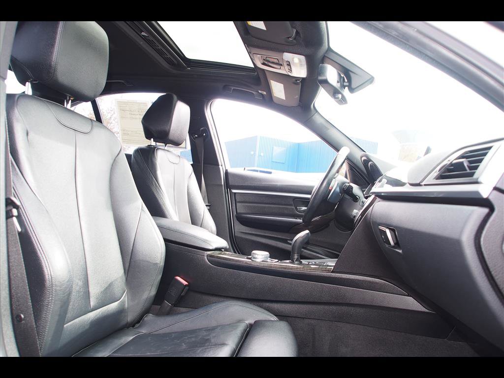 Used 2016 BMW 328i Sedan image 11