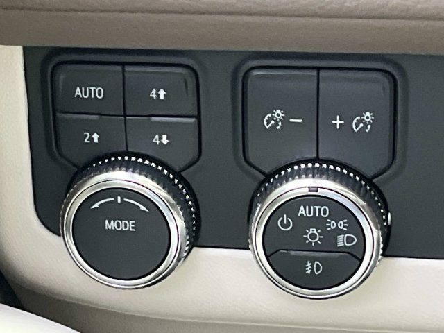Used 2024 GMC Yukon Denali AWD/4WD image 41