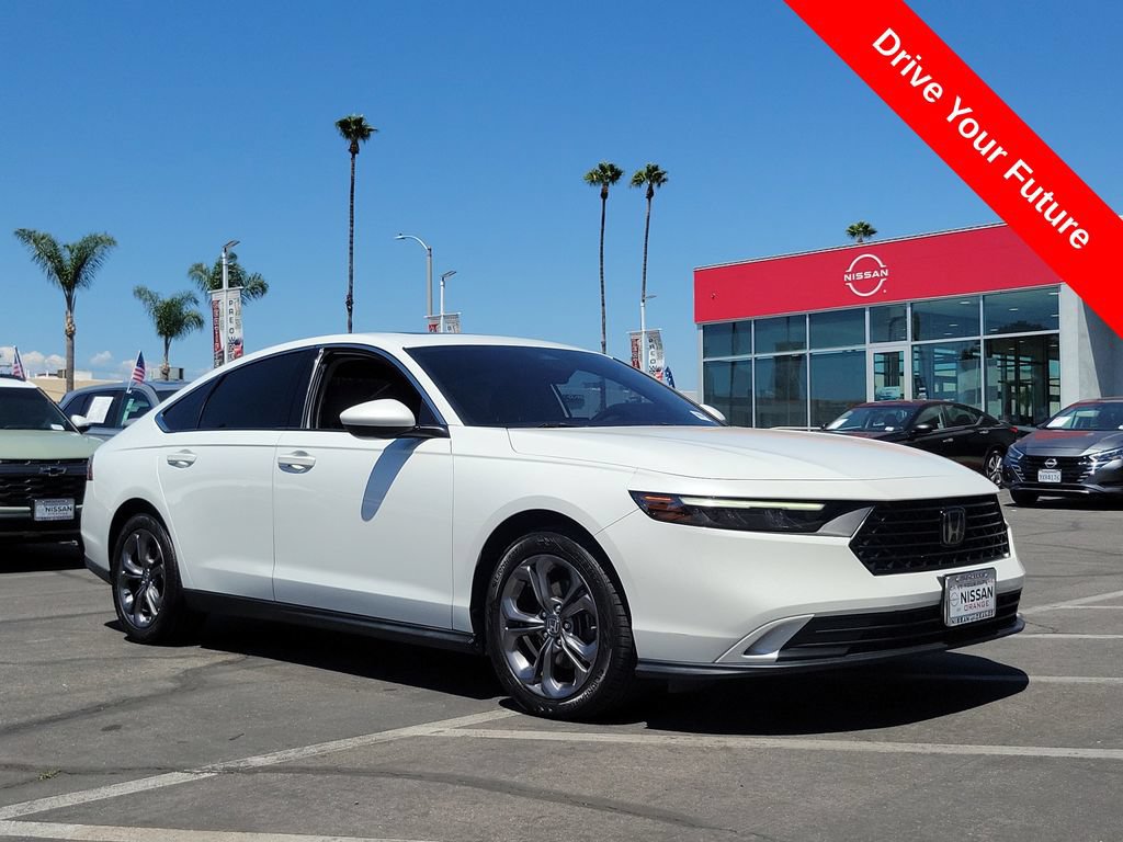 Used 2023 Honda Accord EX image 31
