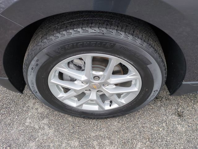 Used 2022 Chevrolet Equinox LS image 10