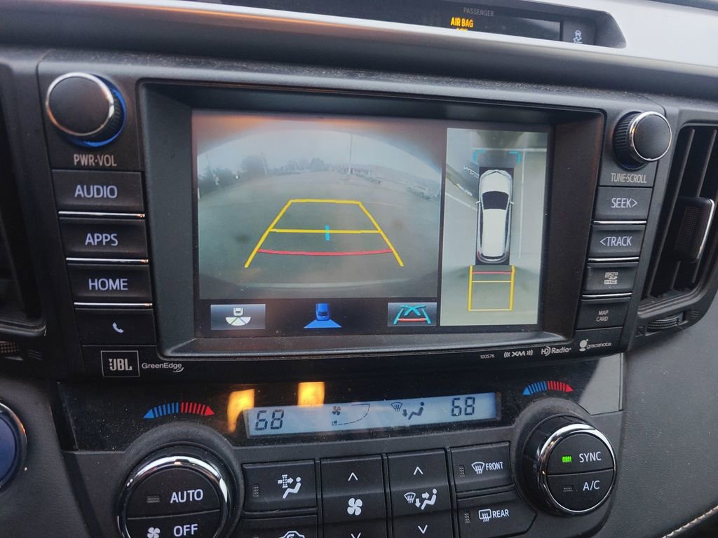 Used 2016 Toyota RAV4 Limited image 11