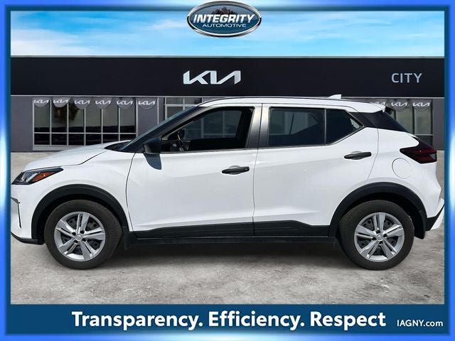 Used 2024 Nissan Kicks S FWD image 6