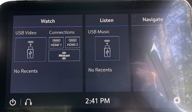 Used 2021 Chevrolet Tahoe Z71 w/ Luxury Package image 22