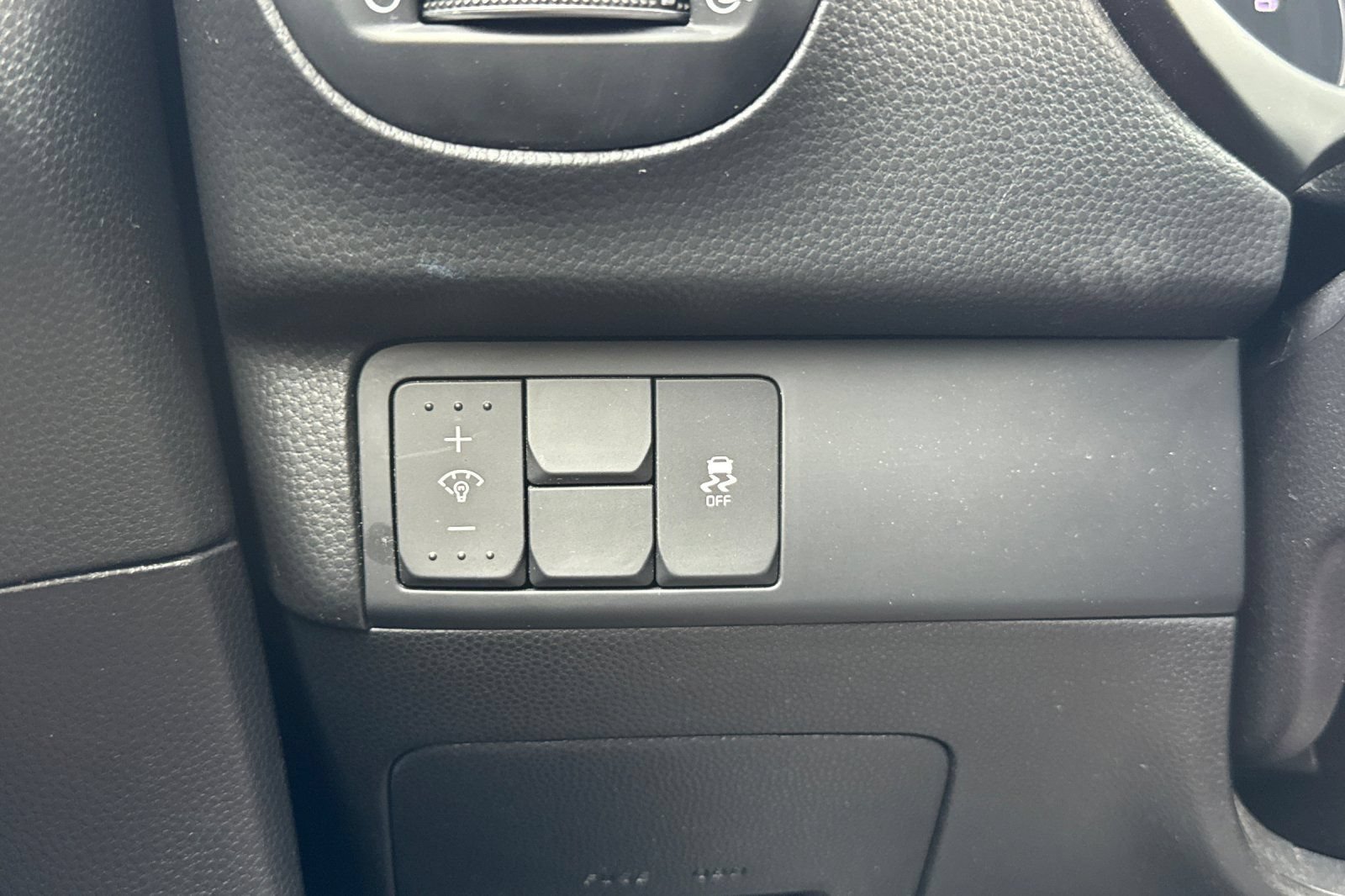 Used 2019 Kia Soul ! FWD image 28
