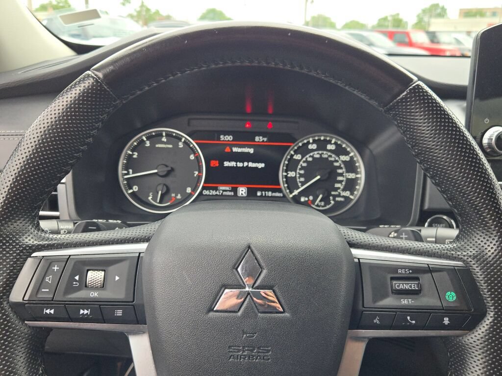 Used 2024 Mitsubishi Outlander SE AWD/4WD image 35