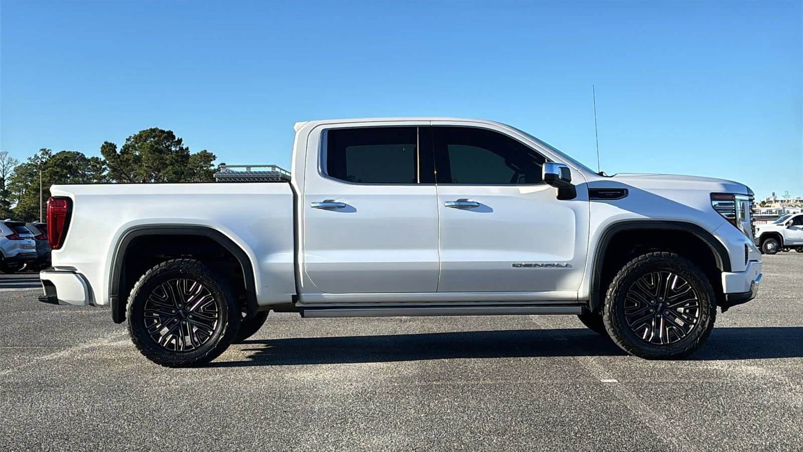 Used 2022 GMC Sierra 1500 Denali Ultimate image 44