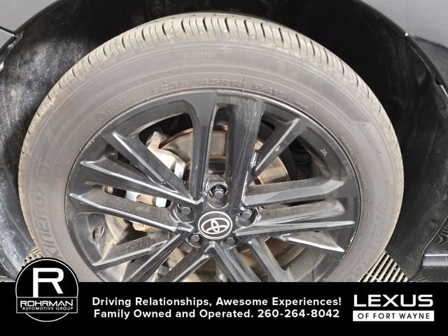 Used 2025 Toyota Camry SE FWD image 10