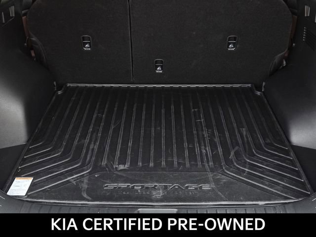 Certified 2025 Kia Sportage SX Prestige AWD/4WD image 11