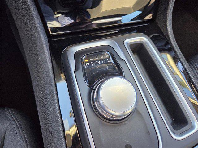 Certified 2023 Chrysler 300 Touring image 29