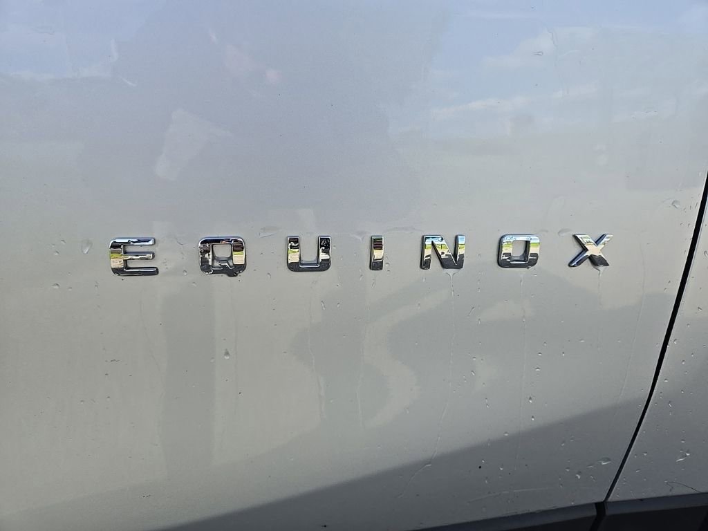 Used 2020 Chevrolet Equinox LS w/ LPO, Floor Liner Package AWD/4WD image 36