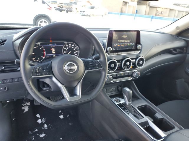 Used 2025 Nissan Sentra SV image 12