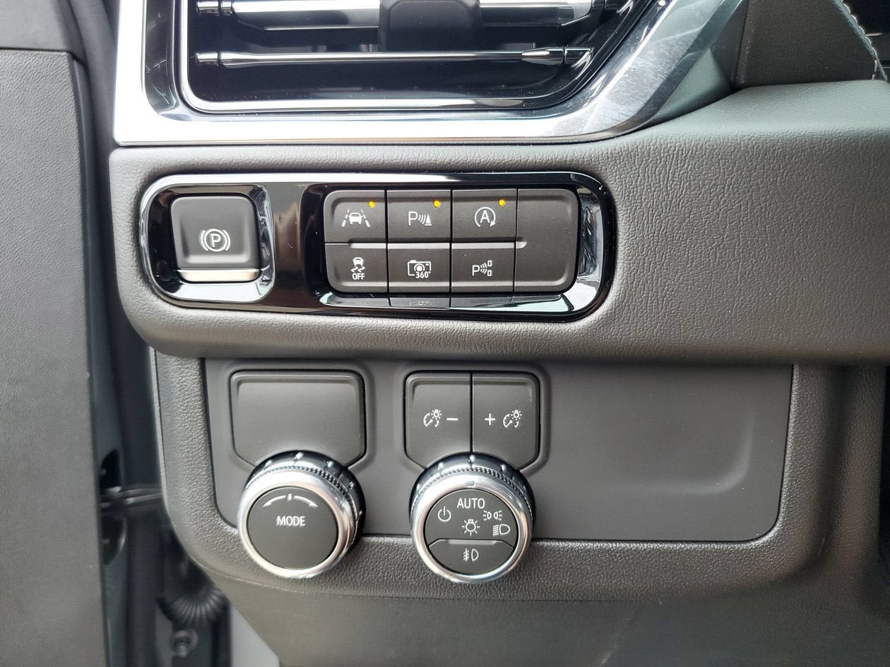 New 2026 GMC Yukon XL Denali RWD image 29