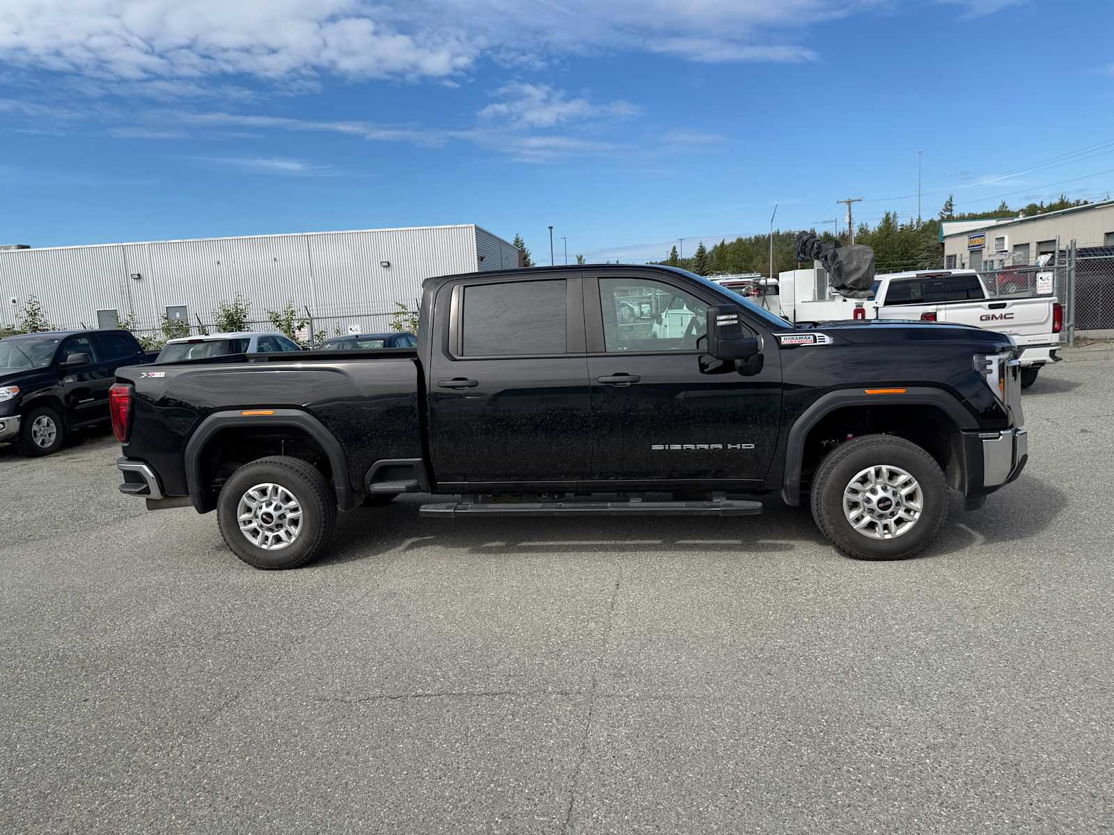 Used 2024 GMC Sierra 2500 Pro AWD/4WD image 5