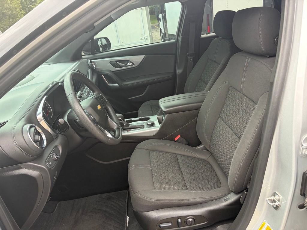 Used 2022 Chevrolet Blazer LT w/ Redline Edition FWD image 21