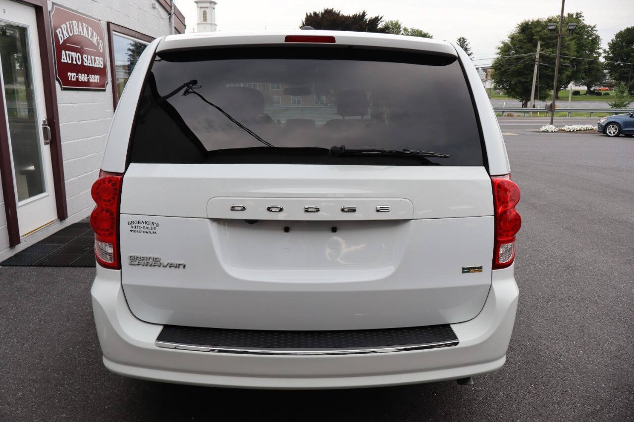 Used 2017 Dodge Grand Caravan SE w/ Power Window Group FWD image 3