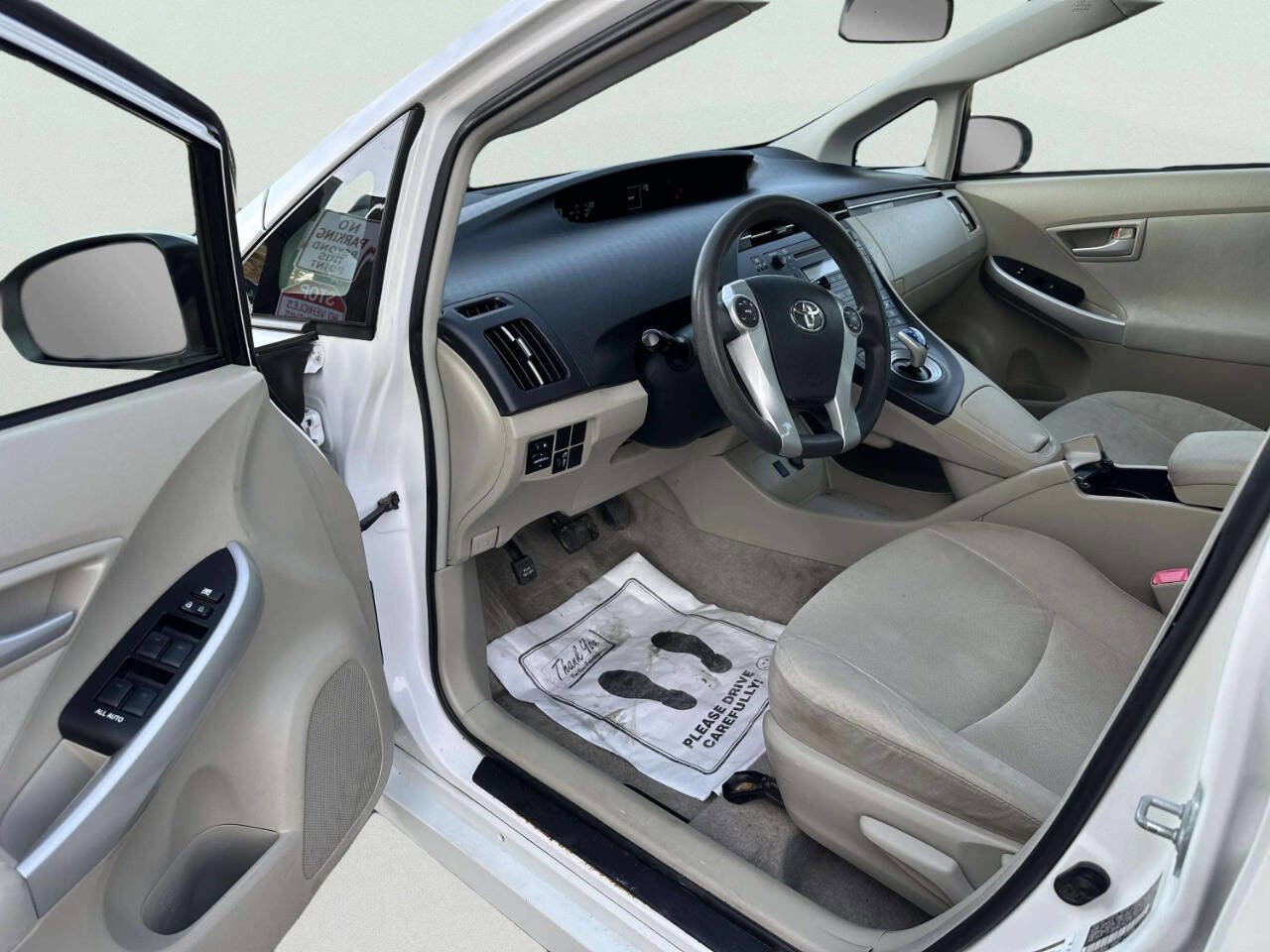 Used 2010 Toyota Prius II 4dr Hatchback image 12