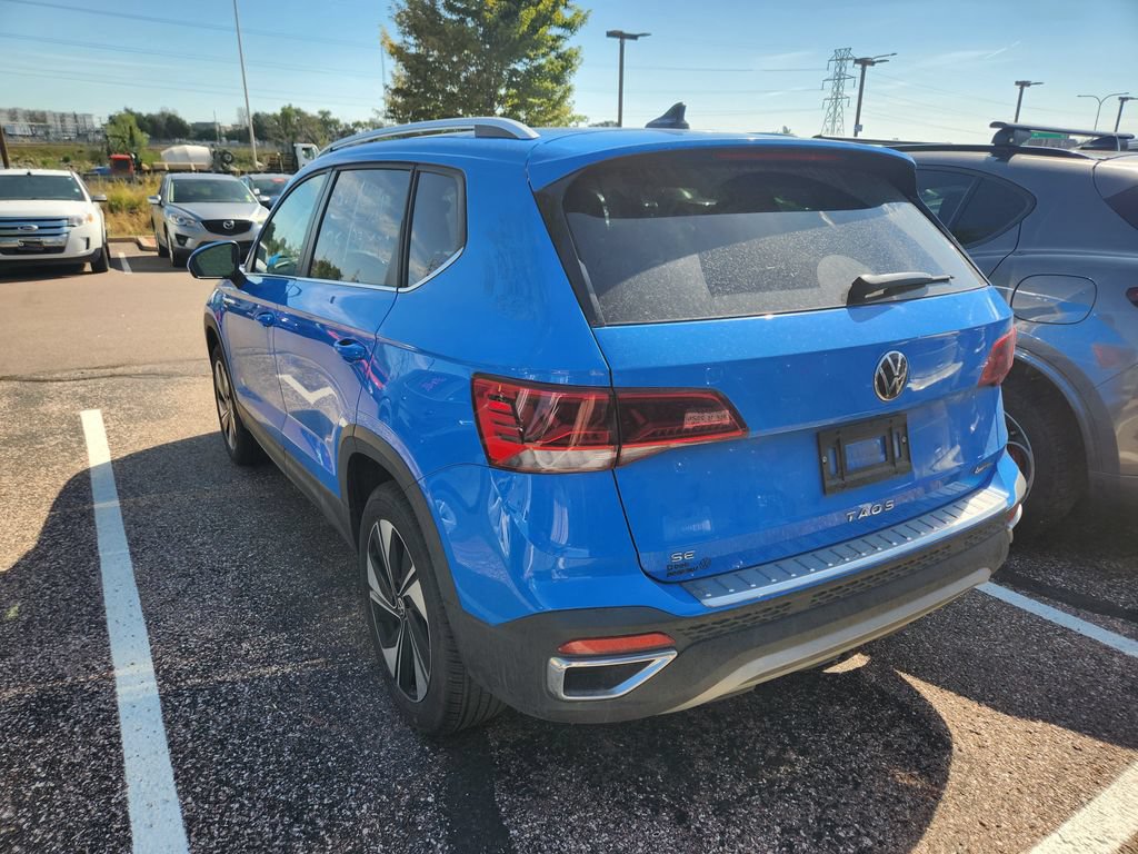 Used 2024 Volkswagen Taos SE AWD/4WD image 8