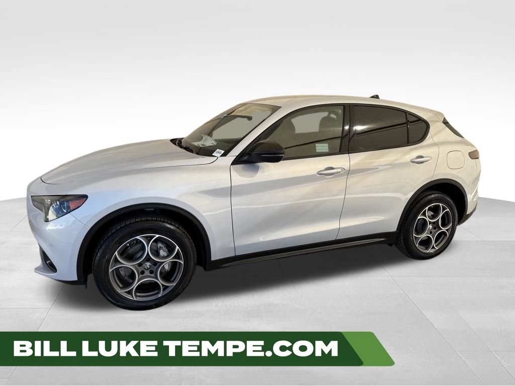 New 2026 Alfa Romeo Stelvio Sprint w/ Convenience Package