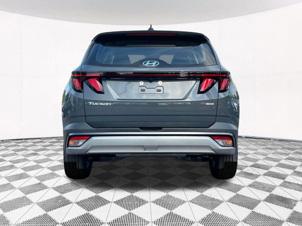 New 2025 Hyundai Tucson SE image 10