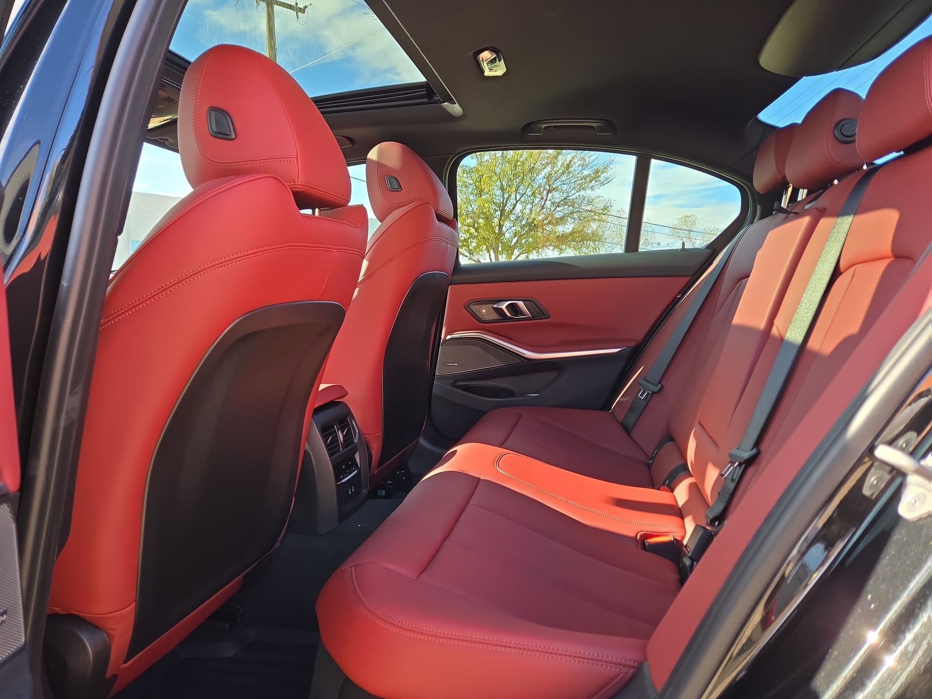 New 2026 BMW 330i Sedan image 13