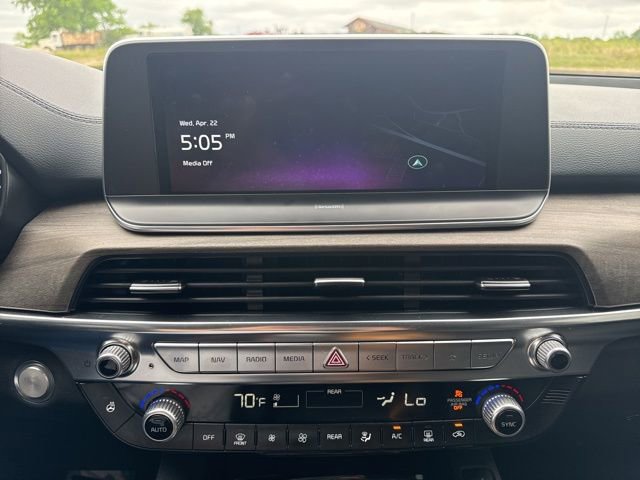 Certified 2022 Kia Telluride EX w/ EX Premium Package AWD/4WD image 11