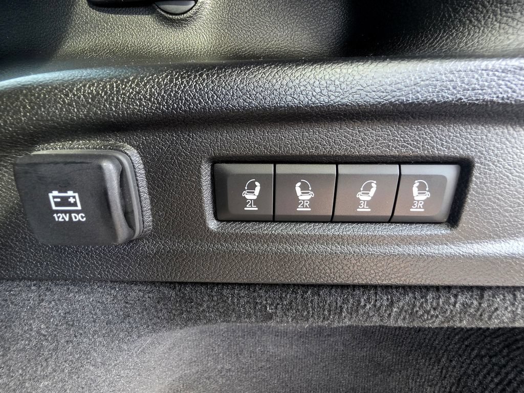 Used 2023 Jeep Grand Cherokee L Overland AWD/4WD image 9