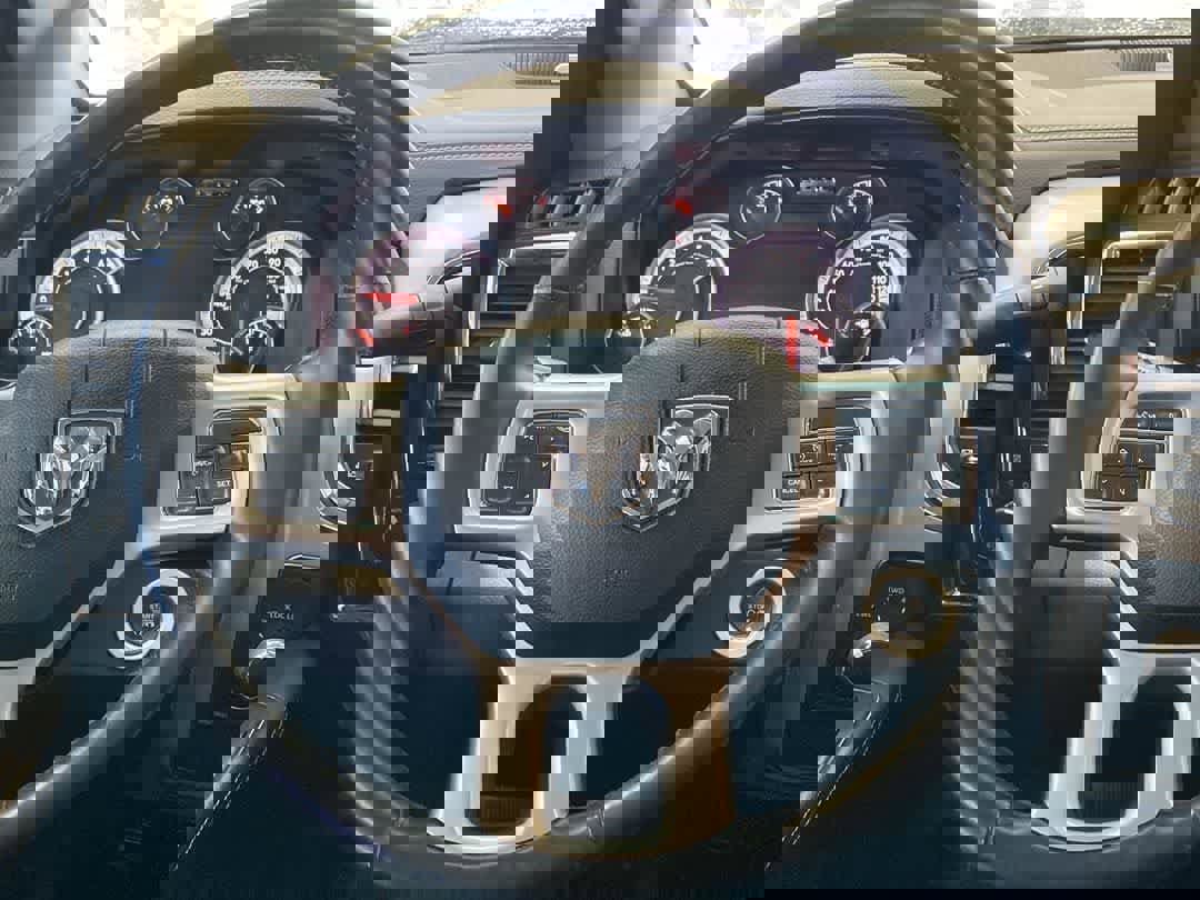 Used 2015 RAM 2500 Laramie w/ Protection Group image 17