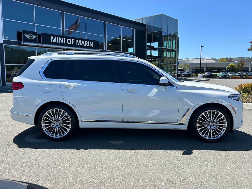 Used 2021 BMW X7 xDrive40i w/ Premium Package 2 AWD/4WD image 6