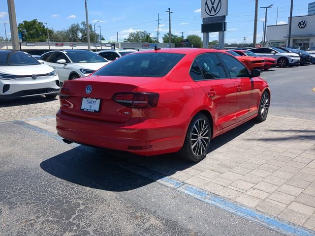 Used 2016 Volkswagen Jetta Sport FWD image 3