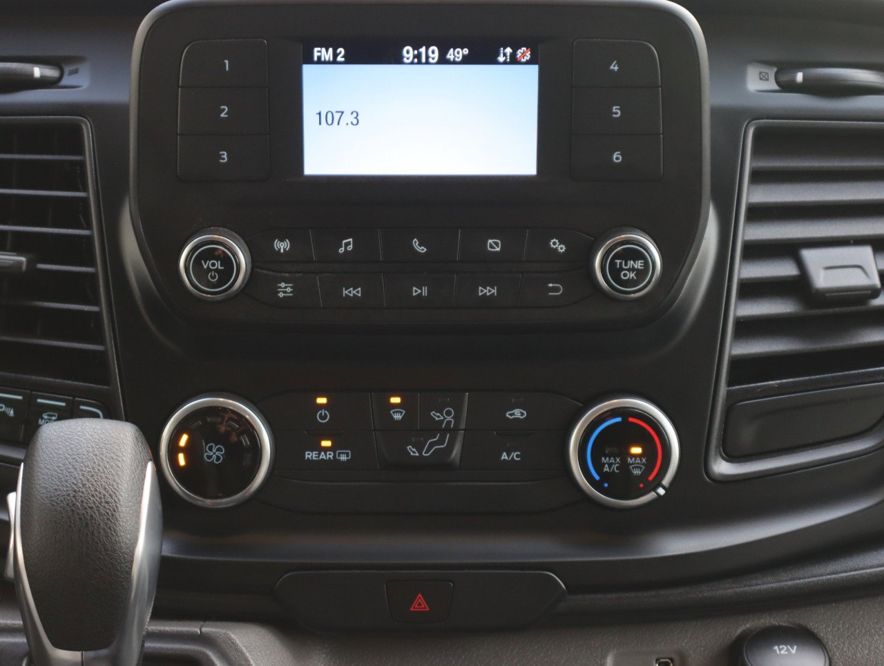 Used 2024 Ford Transit 350 XL image 21