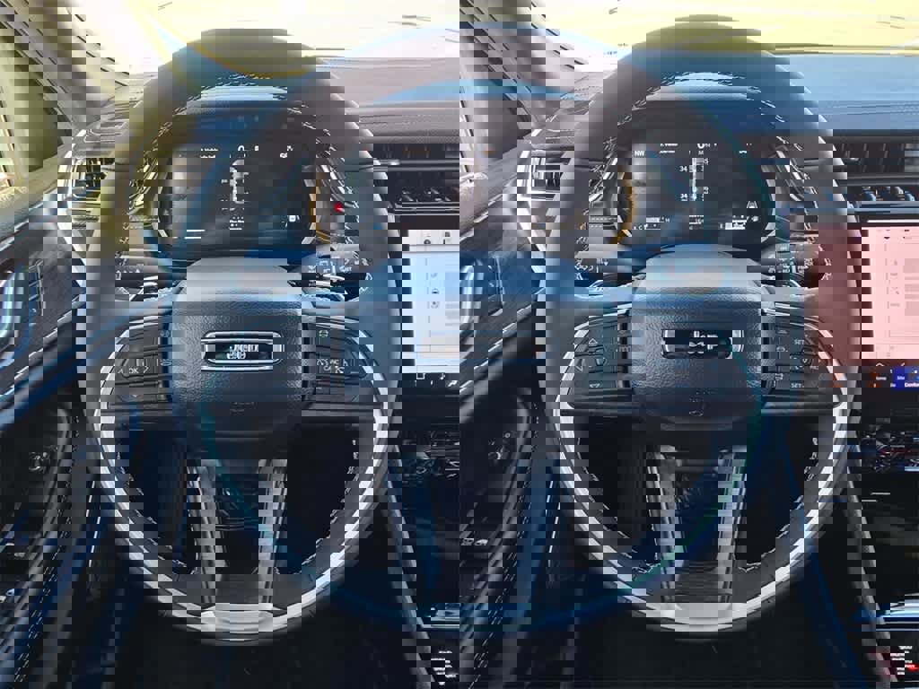 New 2025 Jeep Grand Cherokee Limited image 21