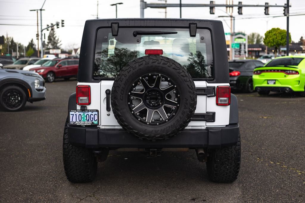 Used 2015 Jeep Wrangler Sport AWD/4WD image 11