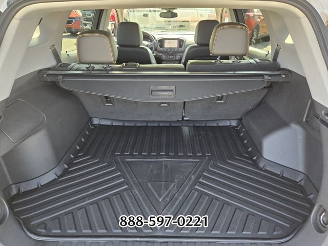 Used 2022 GMC Terrain AT4 w/ Infotainment Package II AWD/4WD image 17