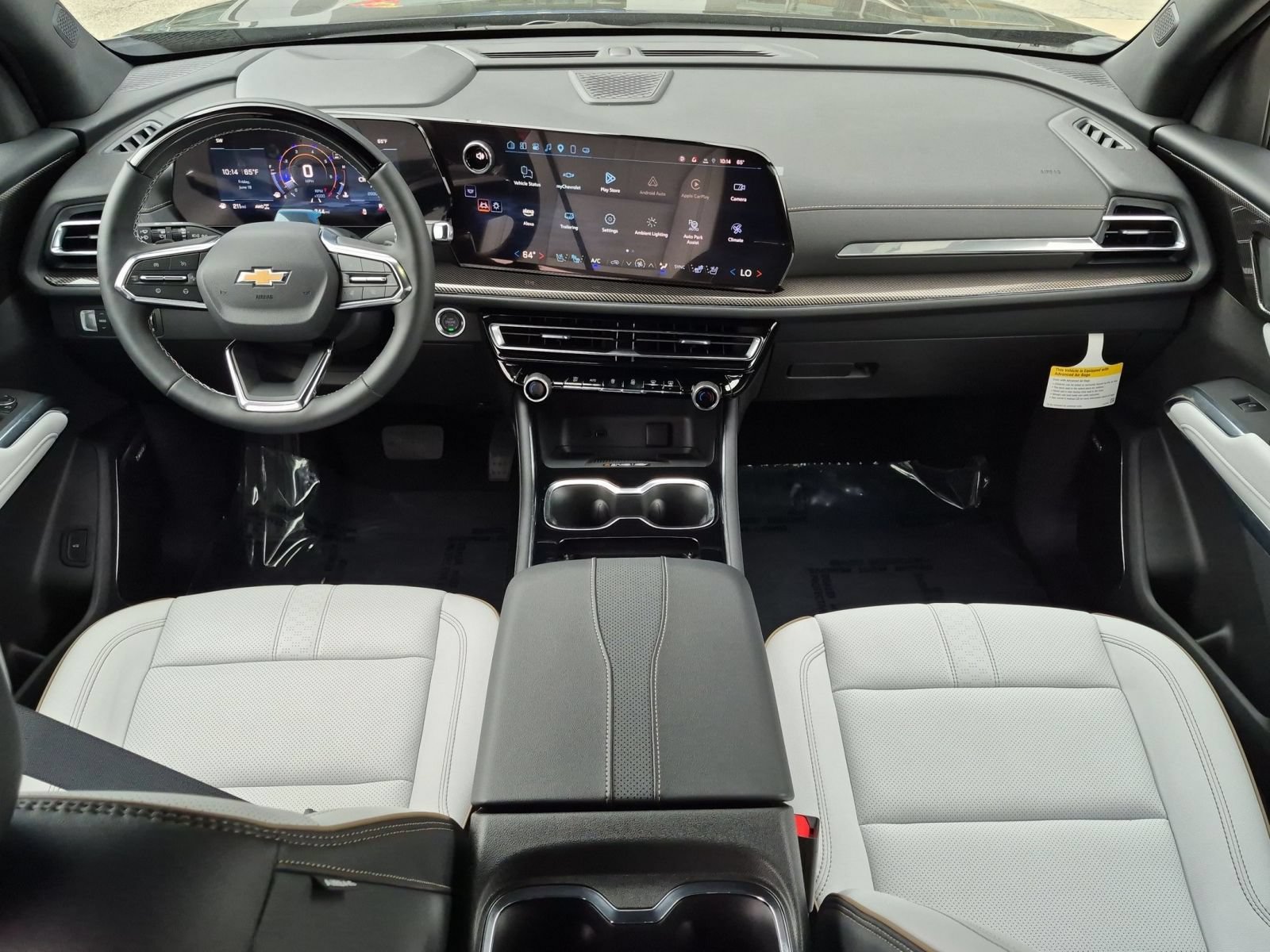 Used 2025 Chevrolet Traverse High Country w/ LPO, Floor Liner Package AWD/4WD image 24