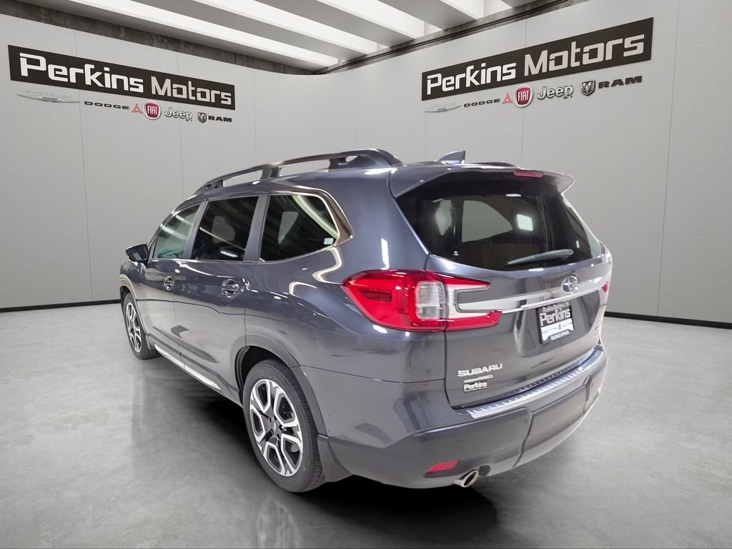 Used 2024 Subaru Ascent Limited AWD/4WD image 3