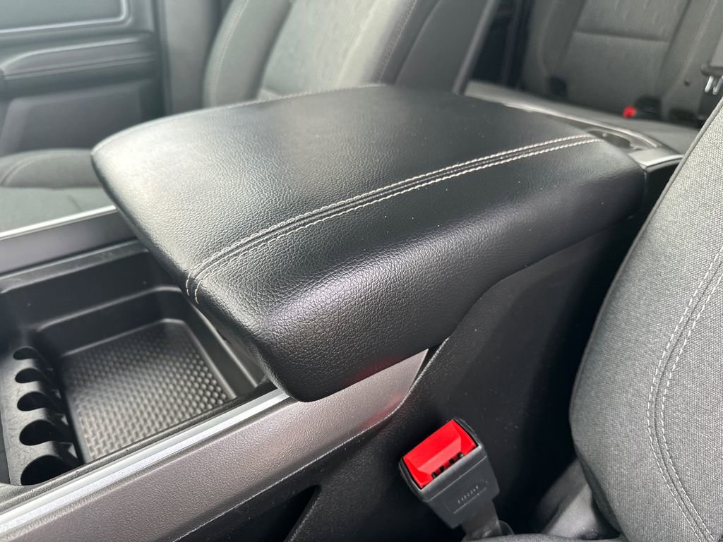 Used 2022 RAM 1500 Big Horn AWD/4WD image 26