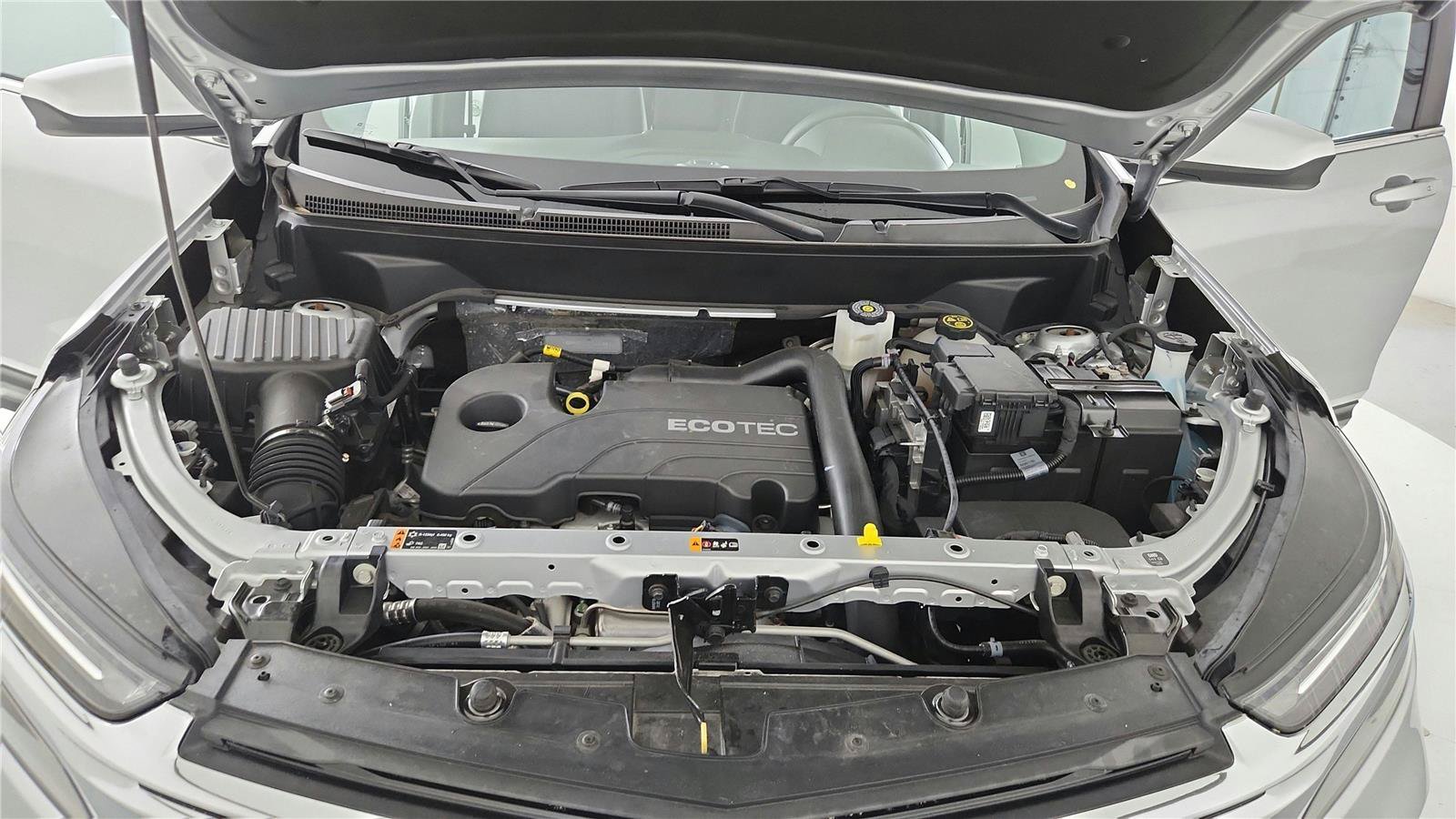 Used 2022 Chevrolet Equinox LT FWD image 30