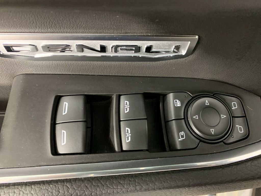 Used 2023 GMC Sierra 1500 Denali image 21