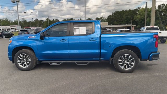Certified 2024 Chevrolet Silverado 1500 RST image 2