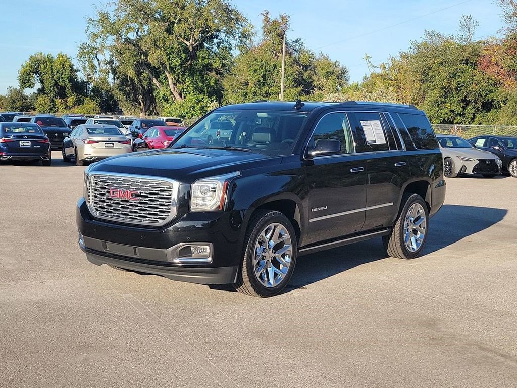 Used 2020 GMC Yukon Denali w/ Denali Premium Package image 8