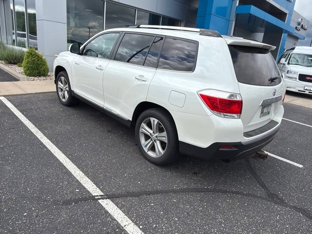 Used 2013 Toyota Highlander Limited AWD/4WD image 2