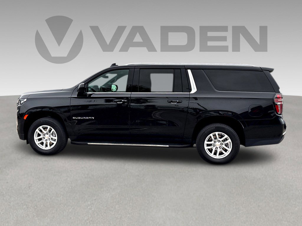 Used 2024 Chevrolet Suburban LT image 26