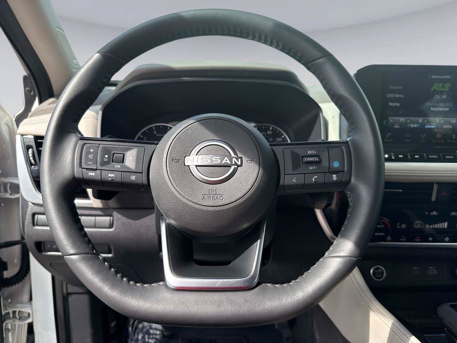 Used 2023 Nissan Rogue SL w/ SL Premium Package FWD image 29